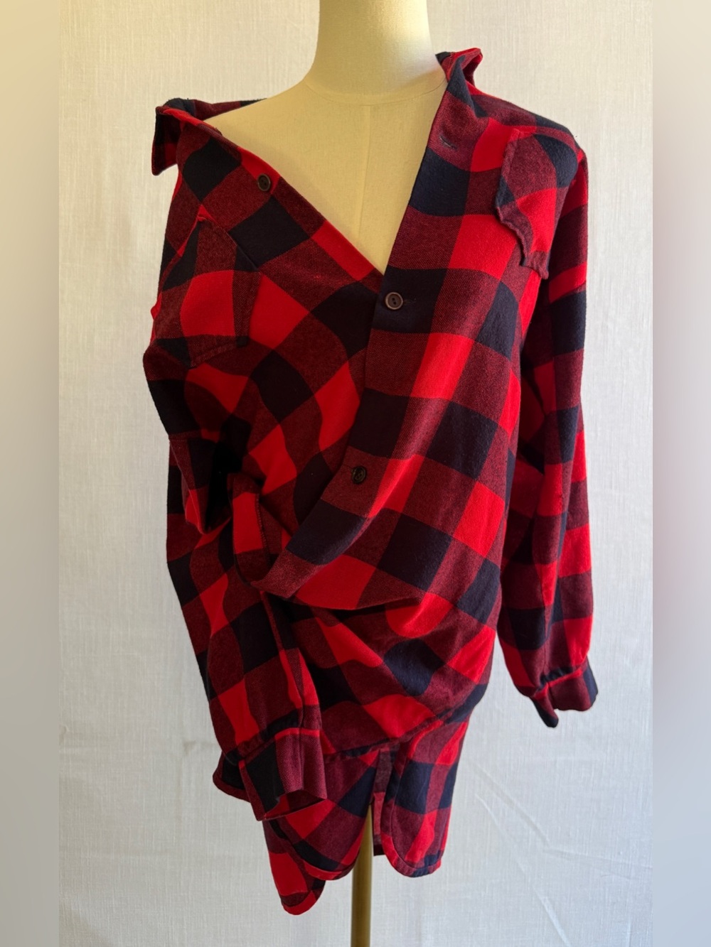 Vintage Vassarette Red Black Buffalo Plaid Flannel Shirt Size S USA Made Grunge